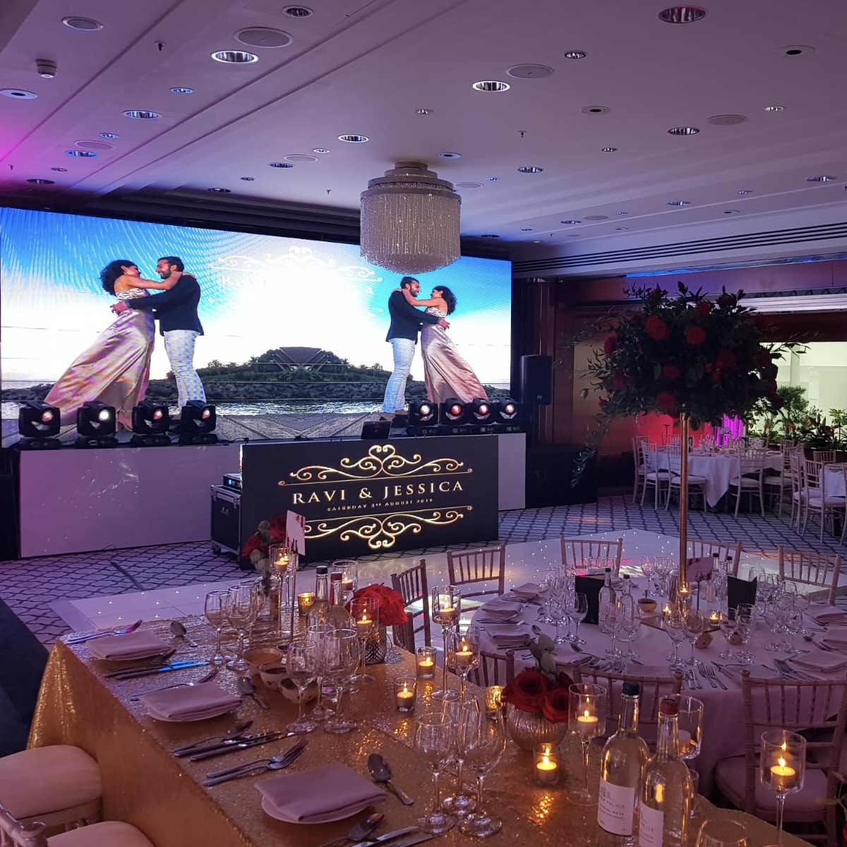 Equinox-LED-Video-Wall-Screen-DJ-Package